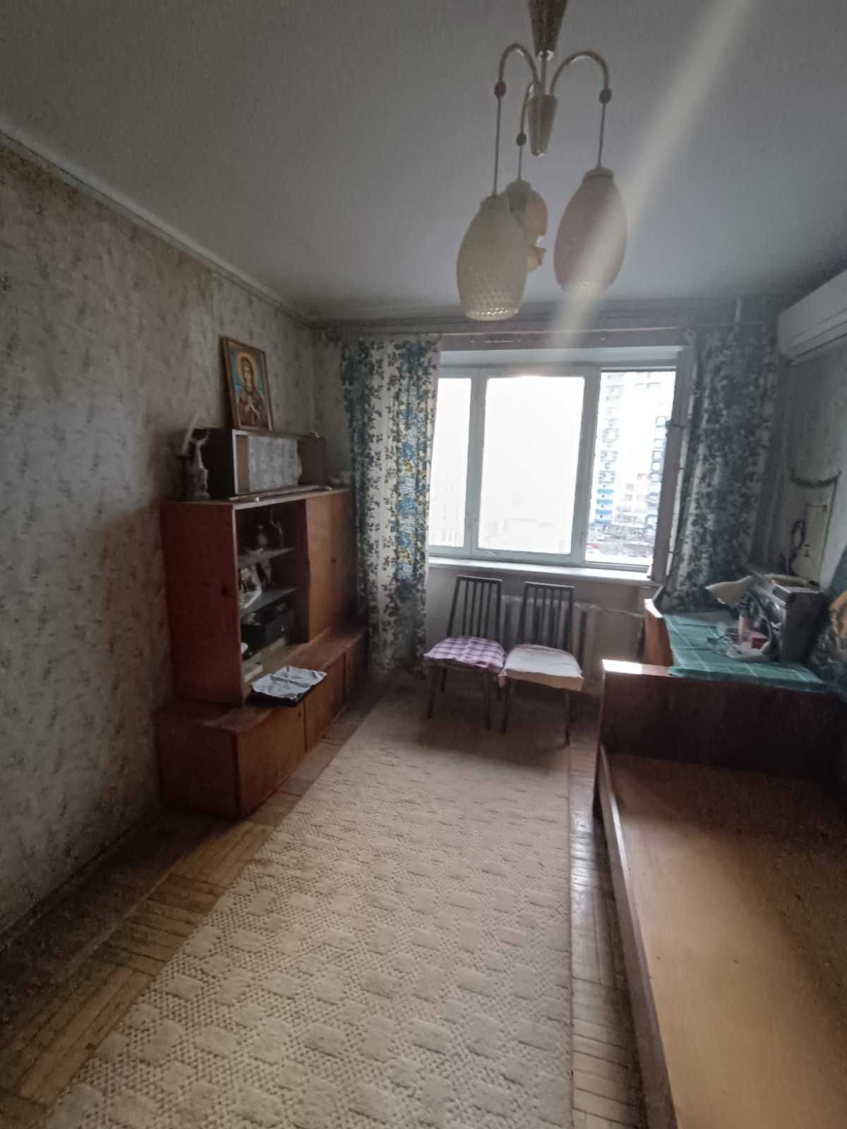Срочная продажа 3-х комнатная квартира в районе проспекта Шевченко