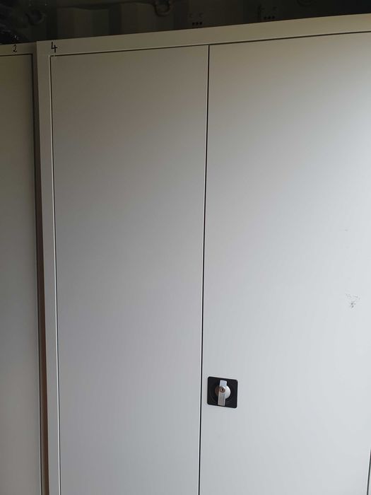 Szafa metalowa na dokumenty