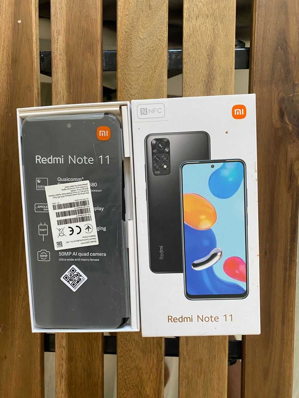 Redmi Note 11, 4GB/128GB, em ótimo estado, sem rachaduras.