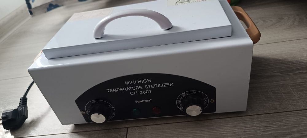 Sterylizator gorącym powietrzem