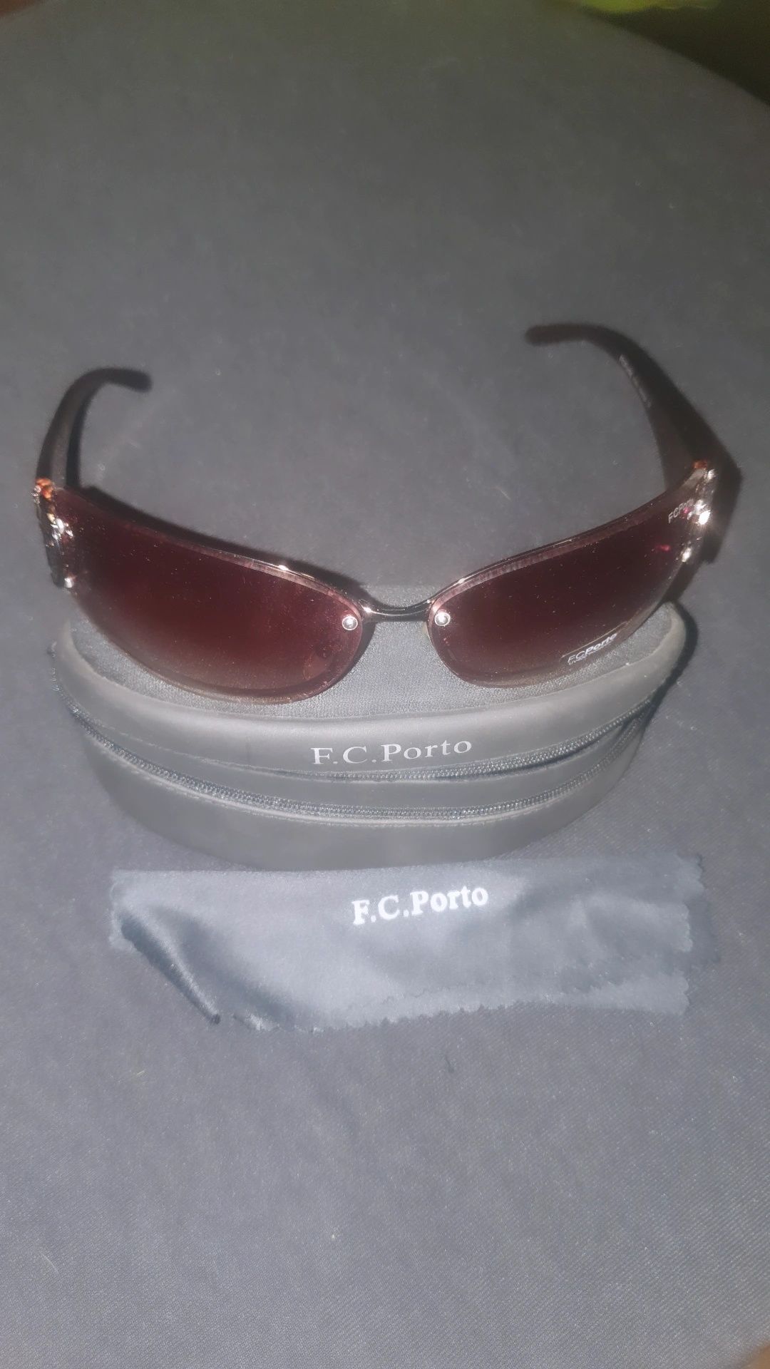 Oculos de sol FCP novos