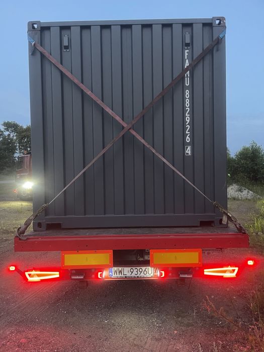 Transport Hds 8 ton. Kontenery 20”.Trawers. Gabaryty kat 2.320cmx330cm