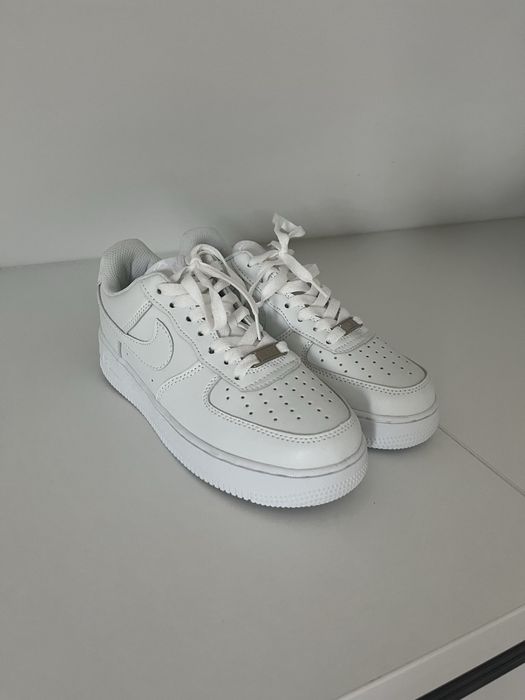 Air force 1 biale