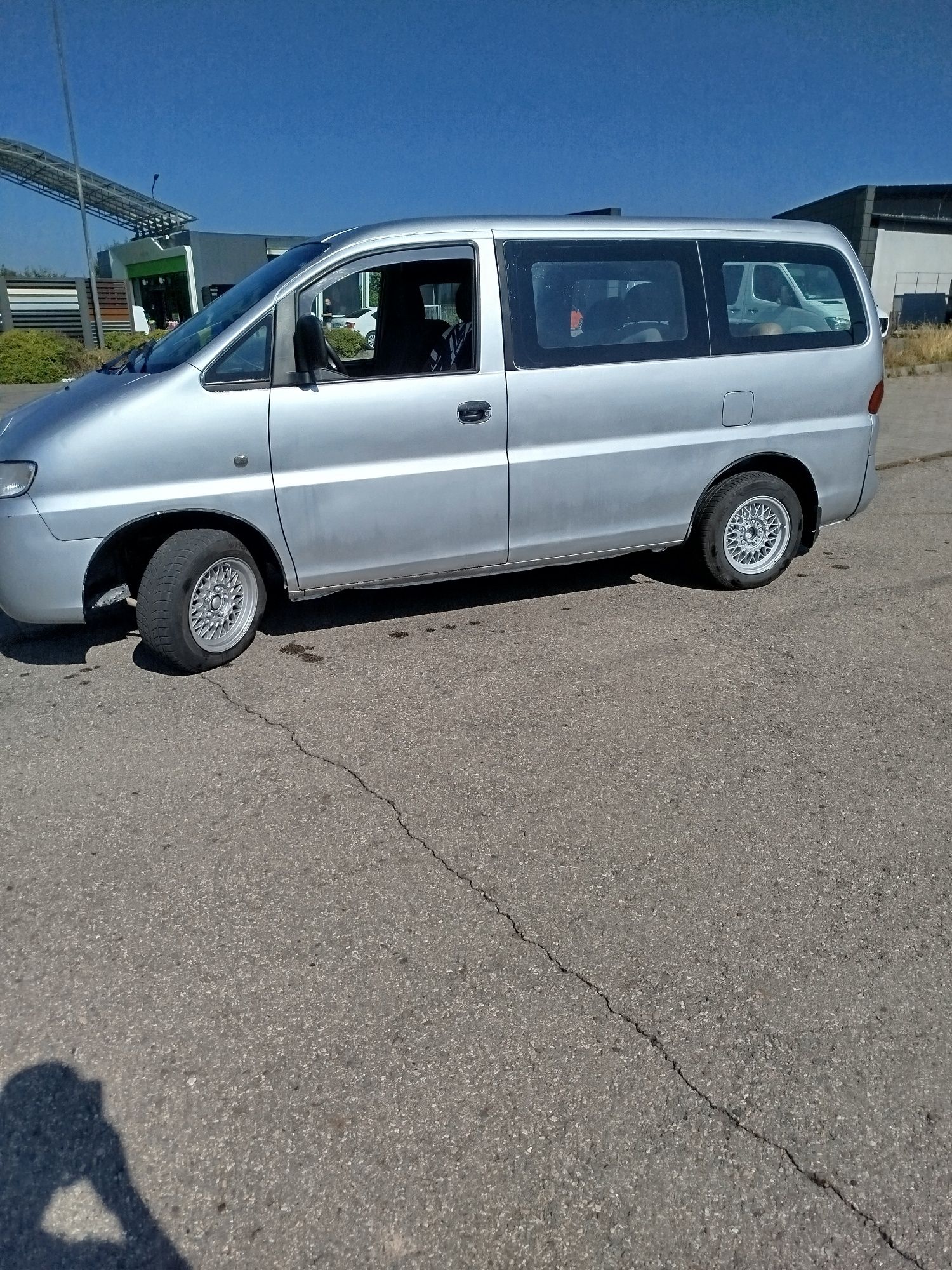 Продам хундай гаш 1