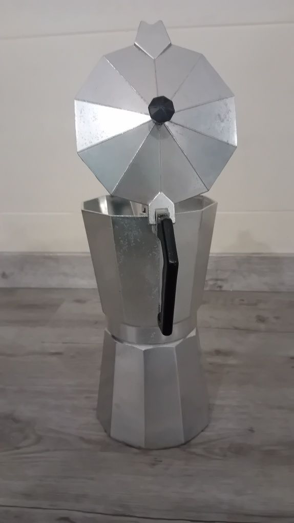 Vendo cafeteira nova
