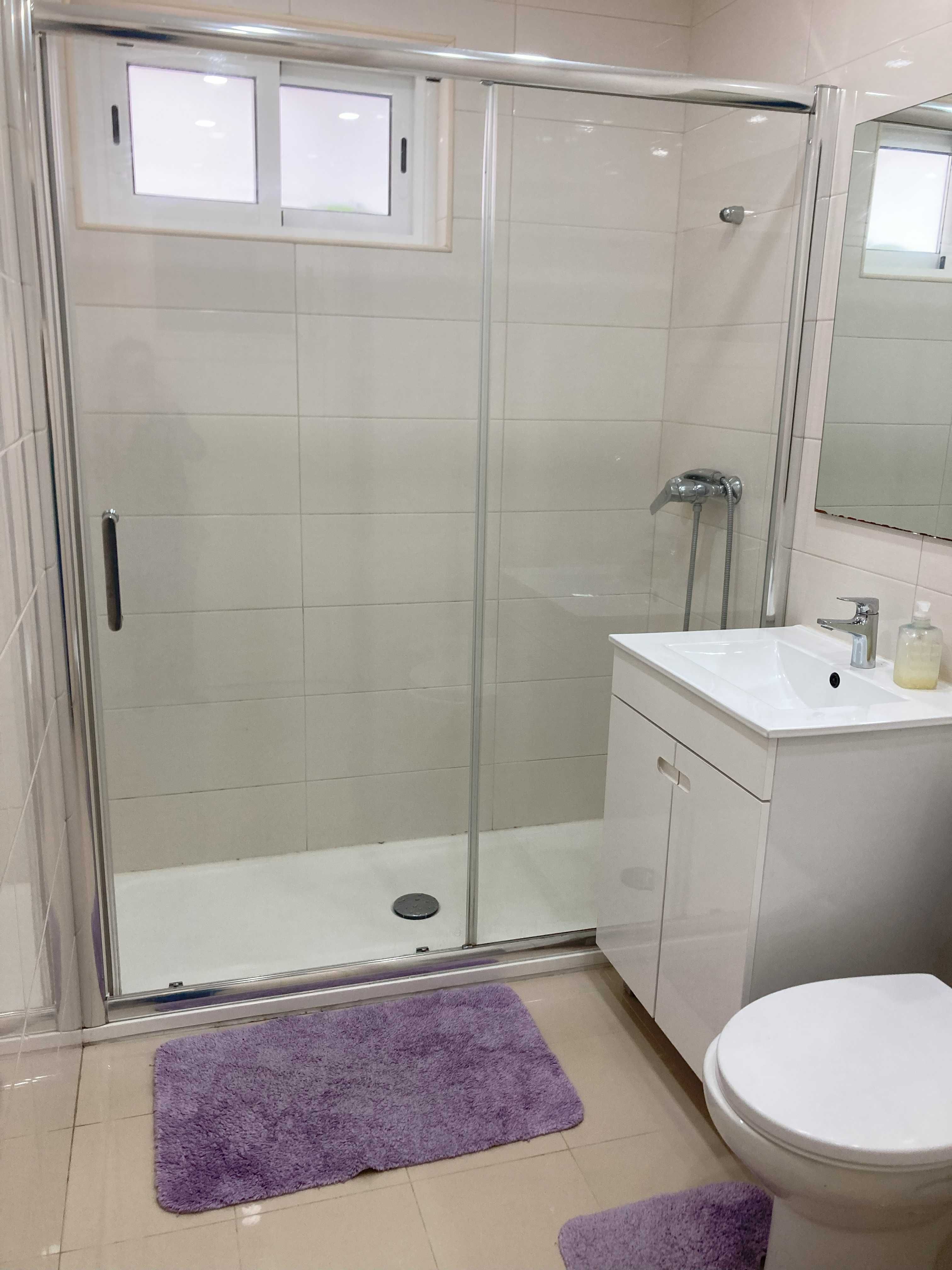 Alugo Quarto Oeiras SBE