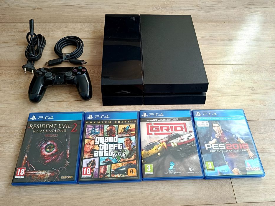 Konsola PlayStation 4