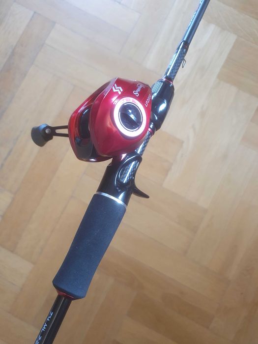 Zestaw castingowy Mitchell Traxx MX3LE CRANKBAIT CASTING 2,23m 7-24g
