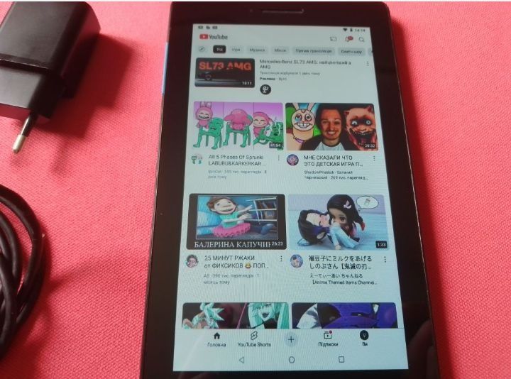 Планшет Lenovo TB-7104F