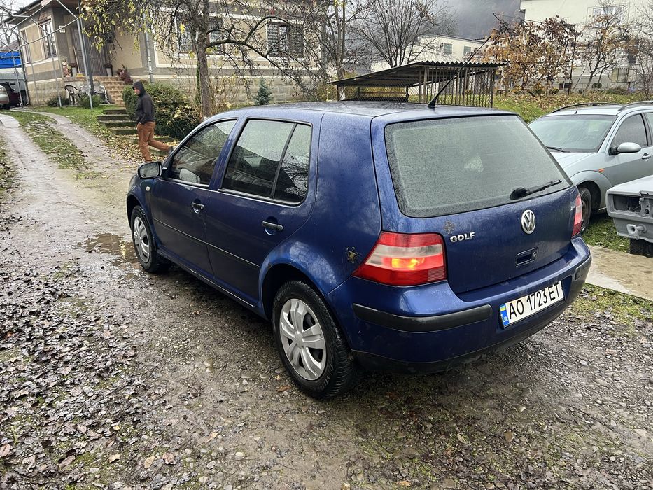 Продам гольфик 4 в технічно доброму стані
