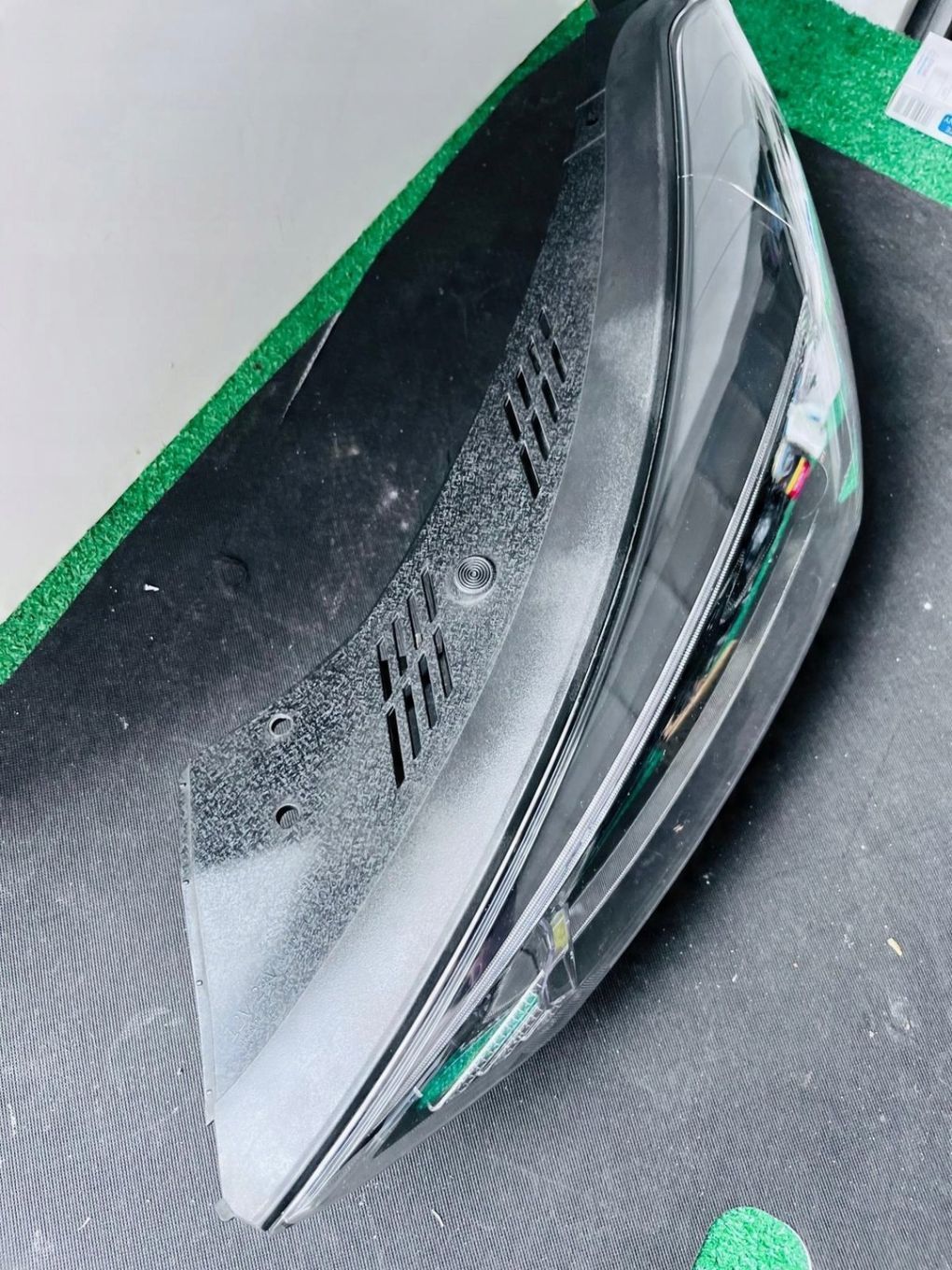 LAMPA LEWA REFLERTOR LEWY HYUNDAI TUCSON FACE LIFT ZWYKŁA HALOHENOWA H7