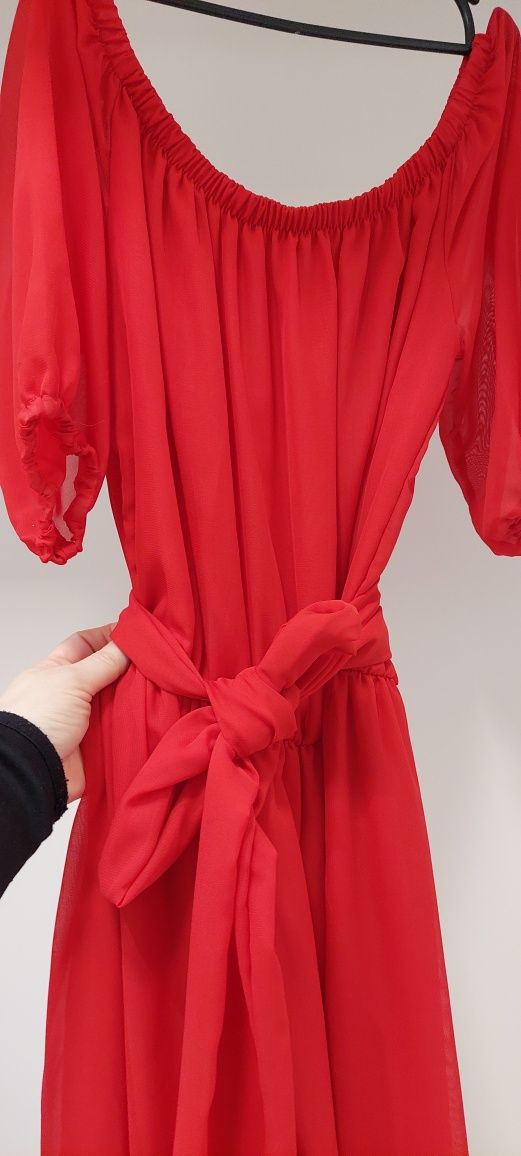 Продам красное длинное вечернее платье