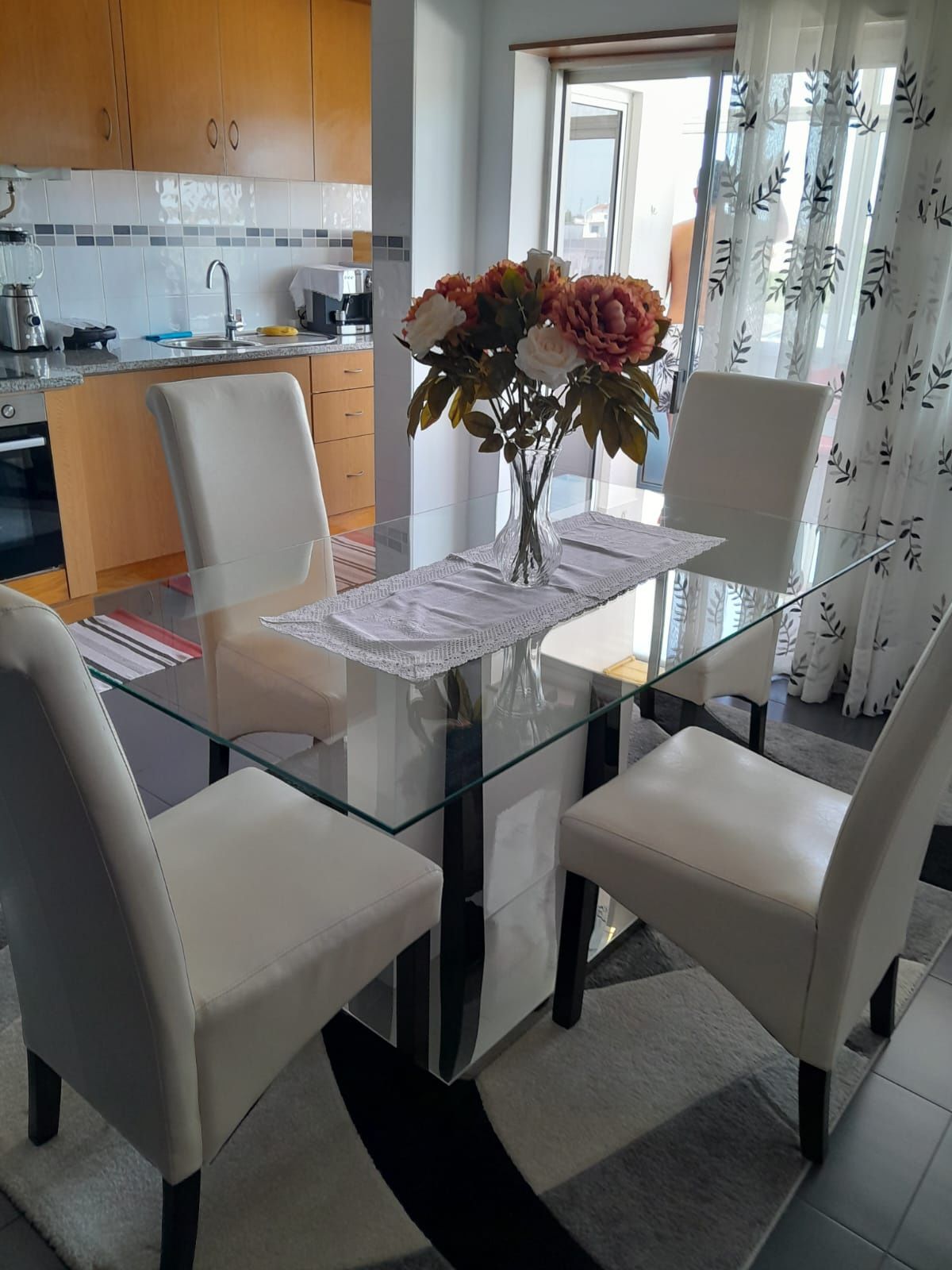 Mesa de vidro cozinha