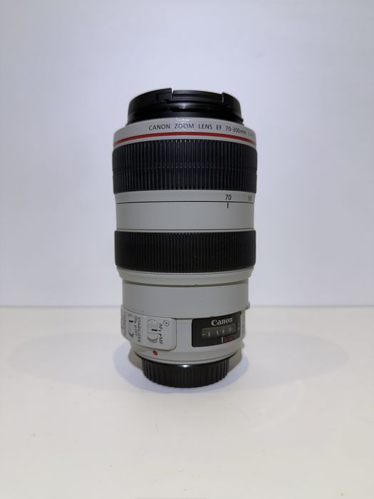 Canon 70-300 f/4-5.6L IS USM. Mało używany egzemplarz.