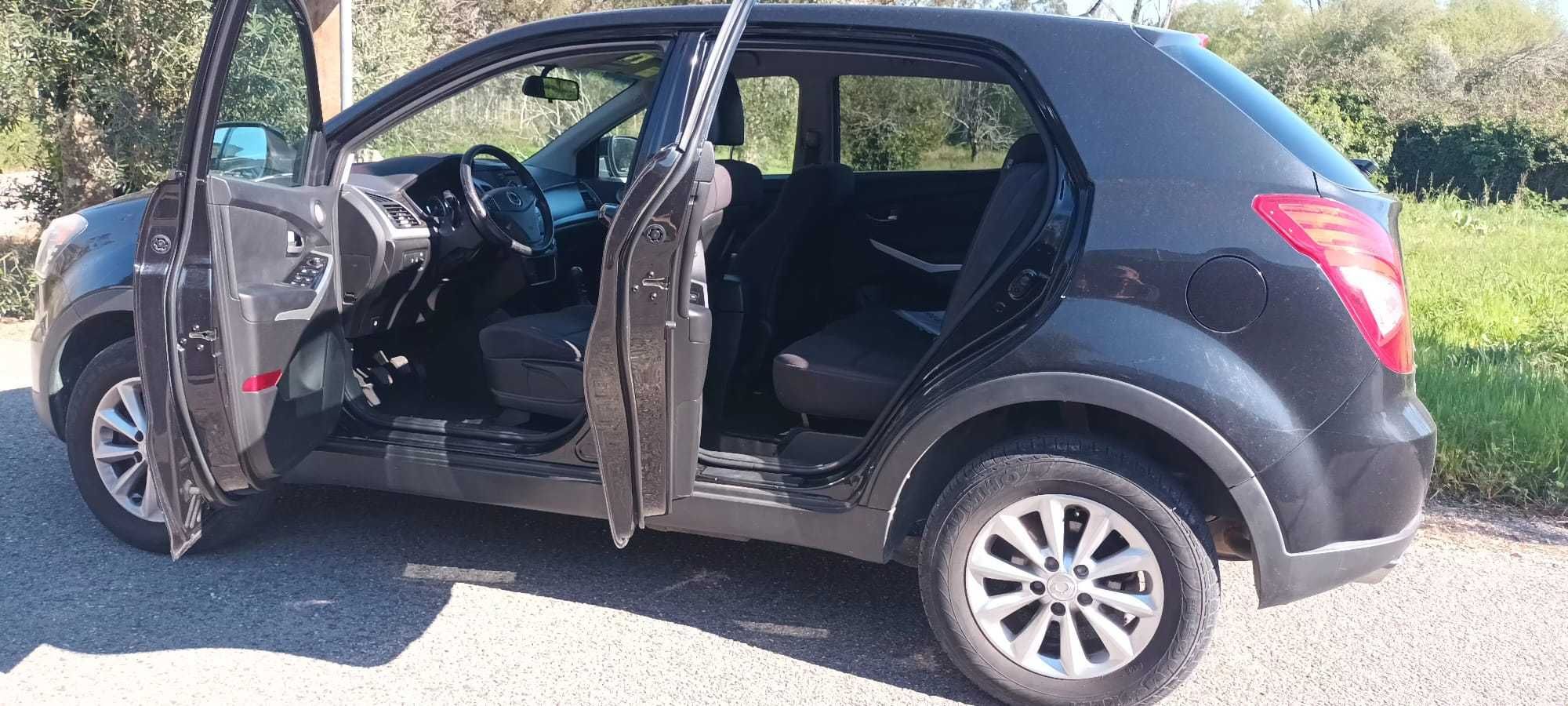 Venda SsangYong Korando 2015 - Excelente Oportunidade!