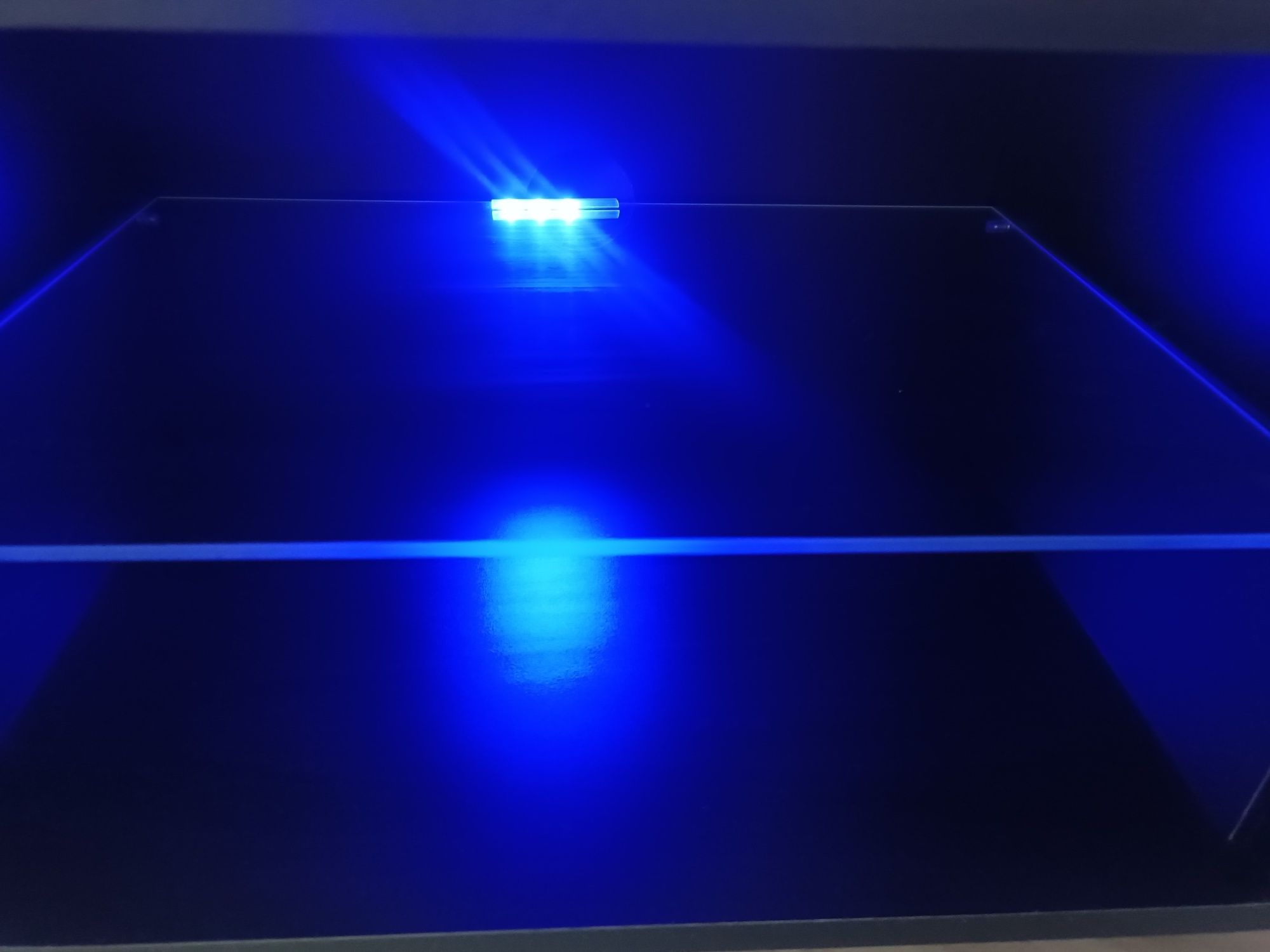 Klipsy 3PKT LED do półki szklanej