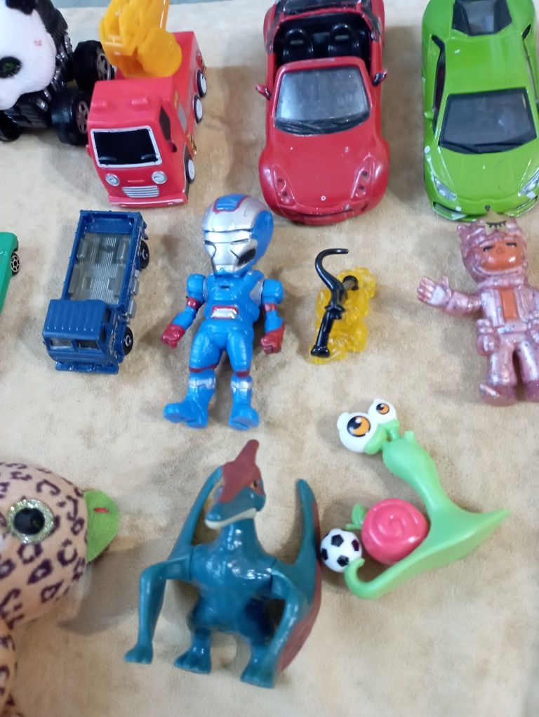 Детские игрушки для развития детского творчества