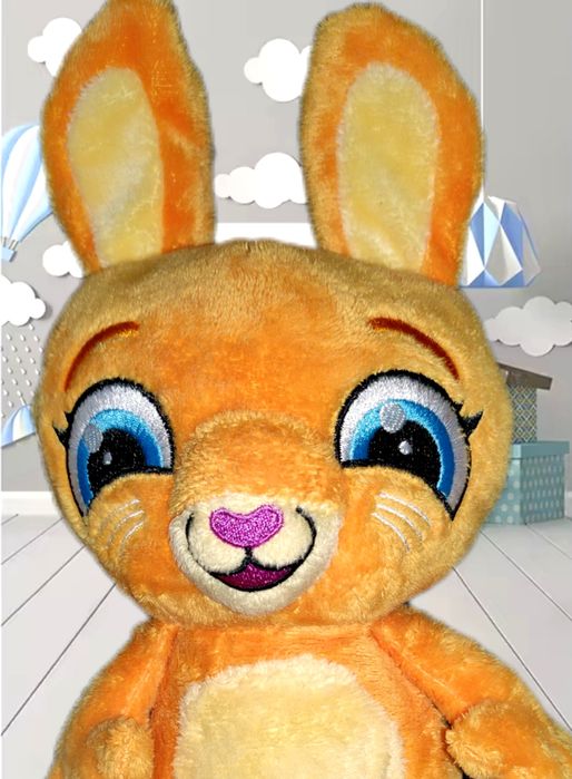 М'яка іграшка. М'який зайчик.