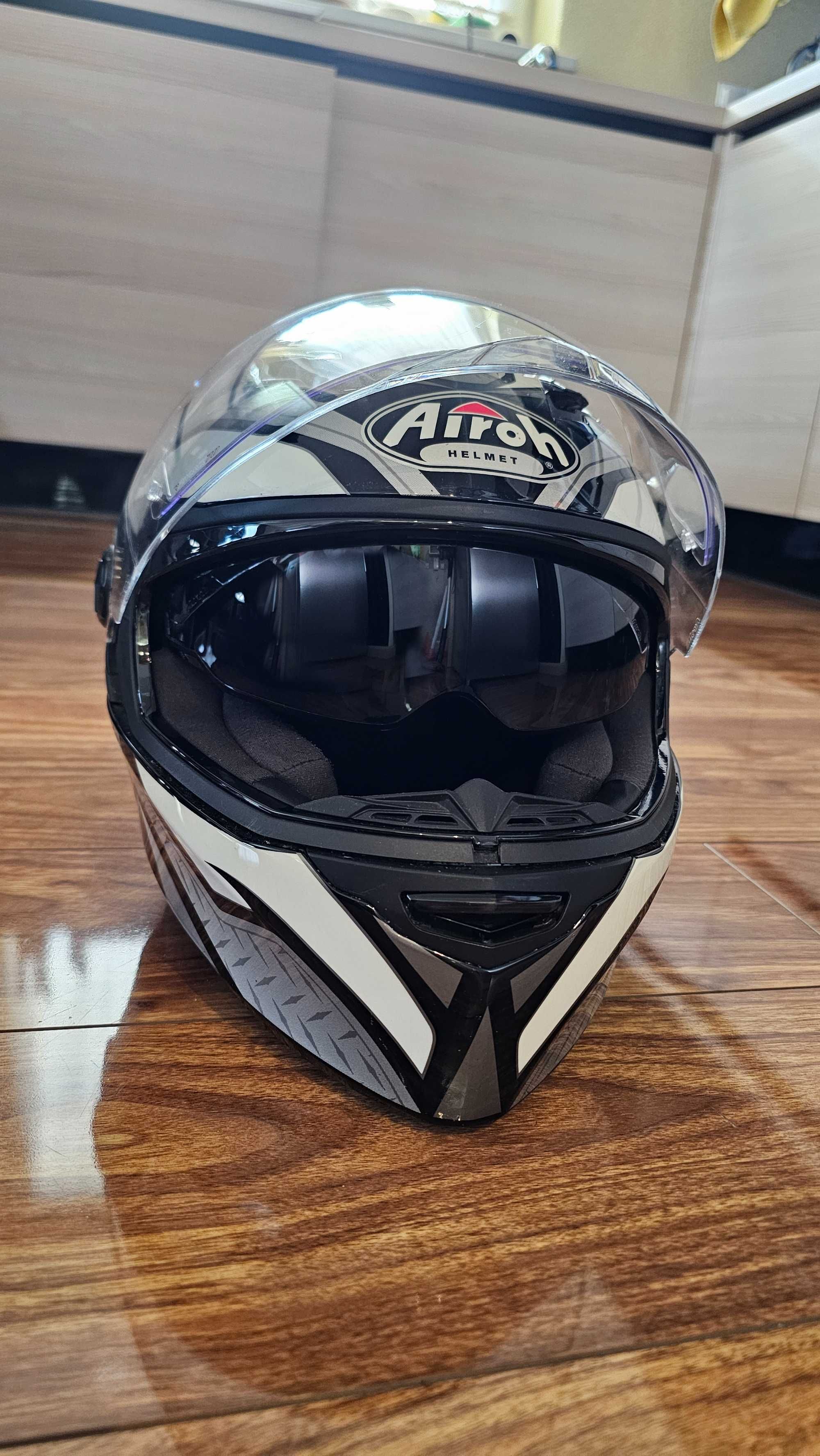 Kask motocyklowy Airoh Movement S Stell White Gloss rozmiar L (59-60)