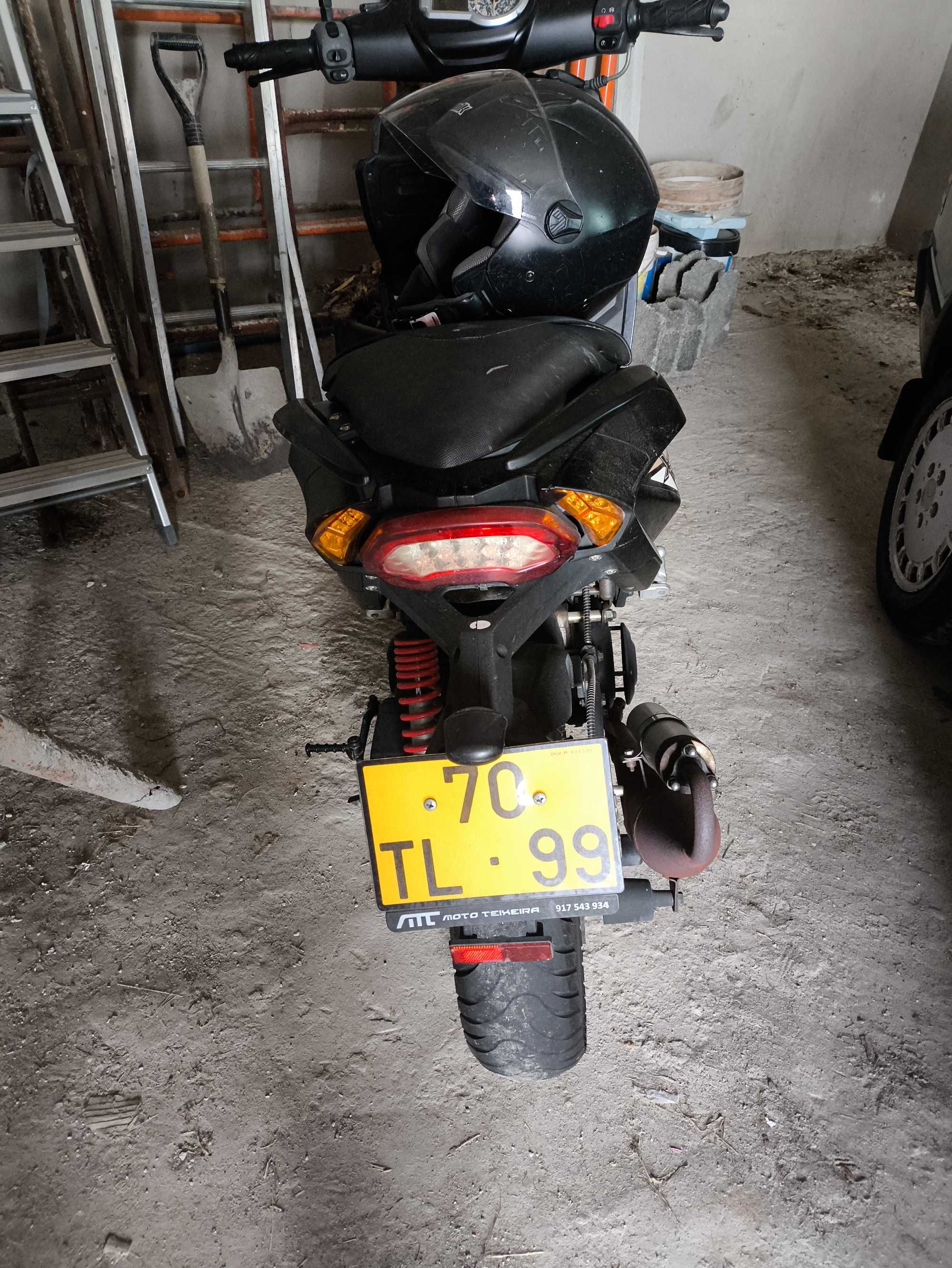 Keeway 50cc Gasolina - Pouco usada