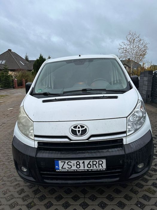 Toyota PROACE  Toyota Proace