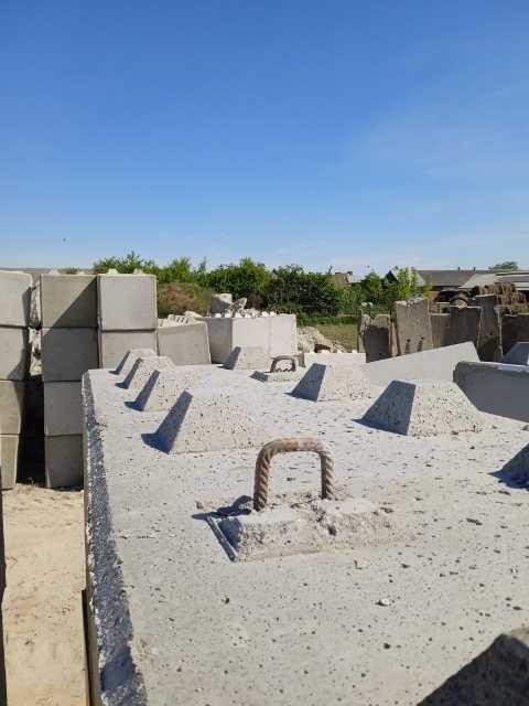Bloki Betonowe(typu Lego)