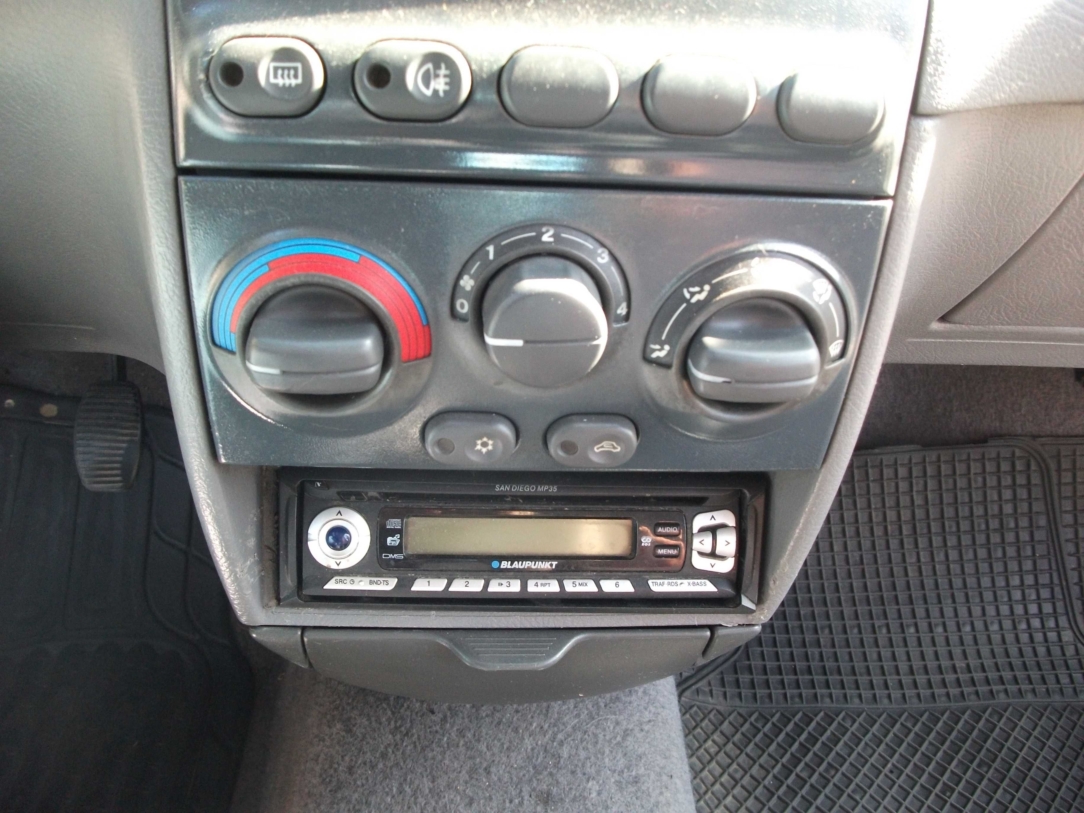 vendo fiat punto