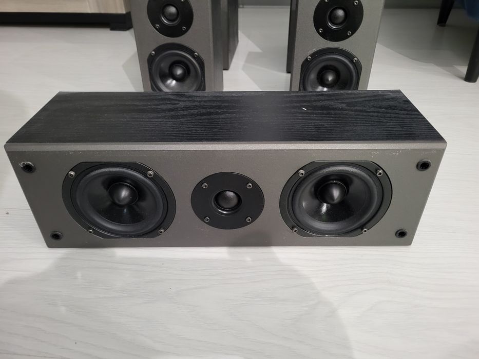 Kino domowe Yamaha dobry dźwięk,mocny bas,