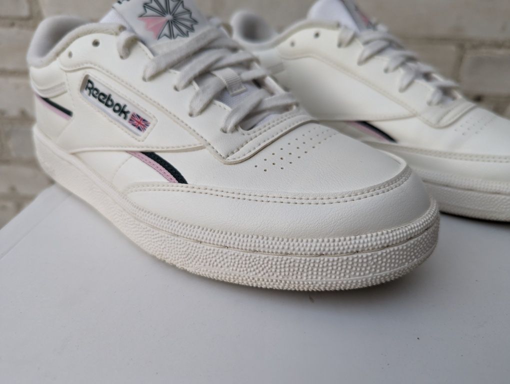 Жіночі кросівки Reebok Vegan Club C 85 (39 розмір)