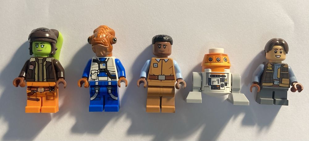 Komplet figurek Lego Star Wars 75357 Ghost & Phantom II