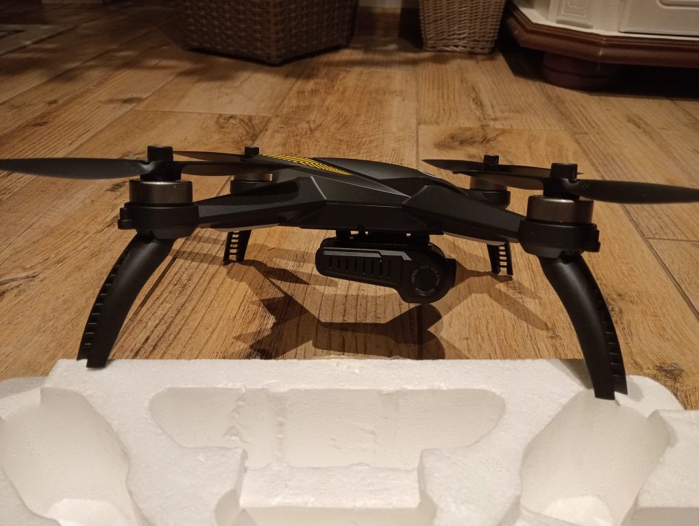 Dron Overmax X-Bee Drobne 9.5