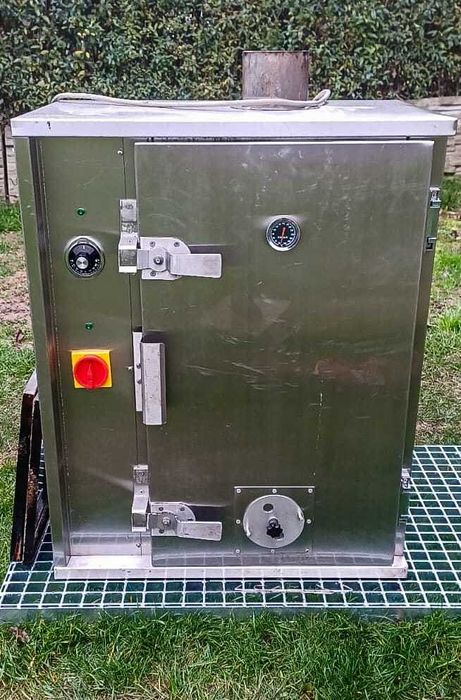 Duża Wędzarnik/wędzarnia ogrodowa