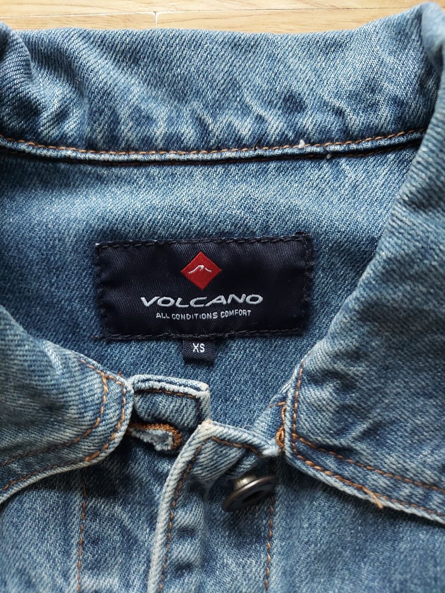 Damska kurtka jeans Volcano