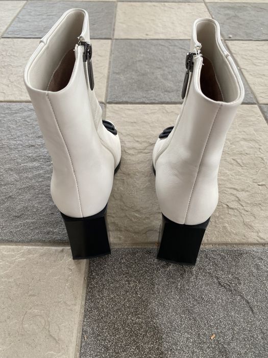 Ботінки шкіряні ,сапоги estro