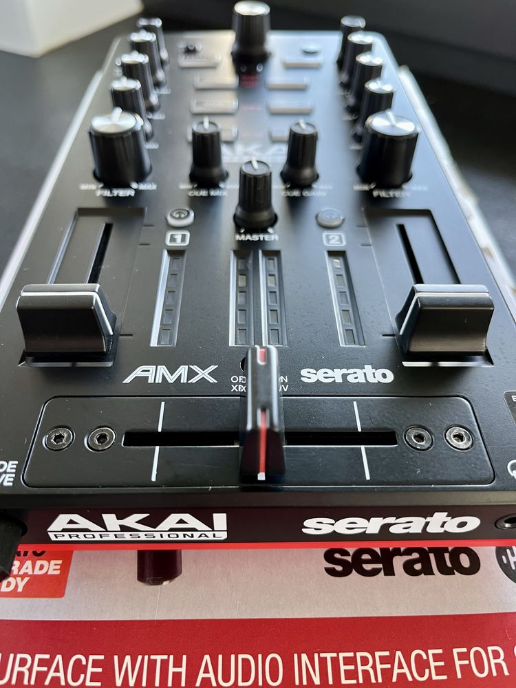 Mikser interfejs audio Serato DJ Akai AMX vinyle Serato gratis