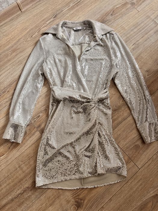 Плаття з паєтками ZARA