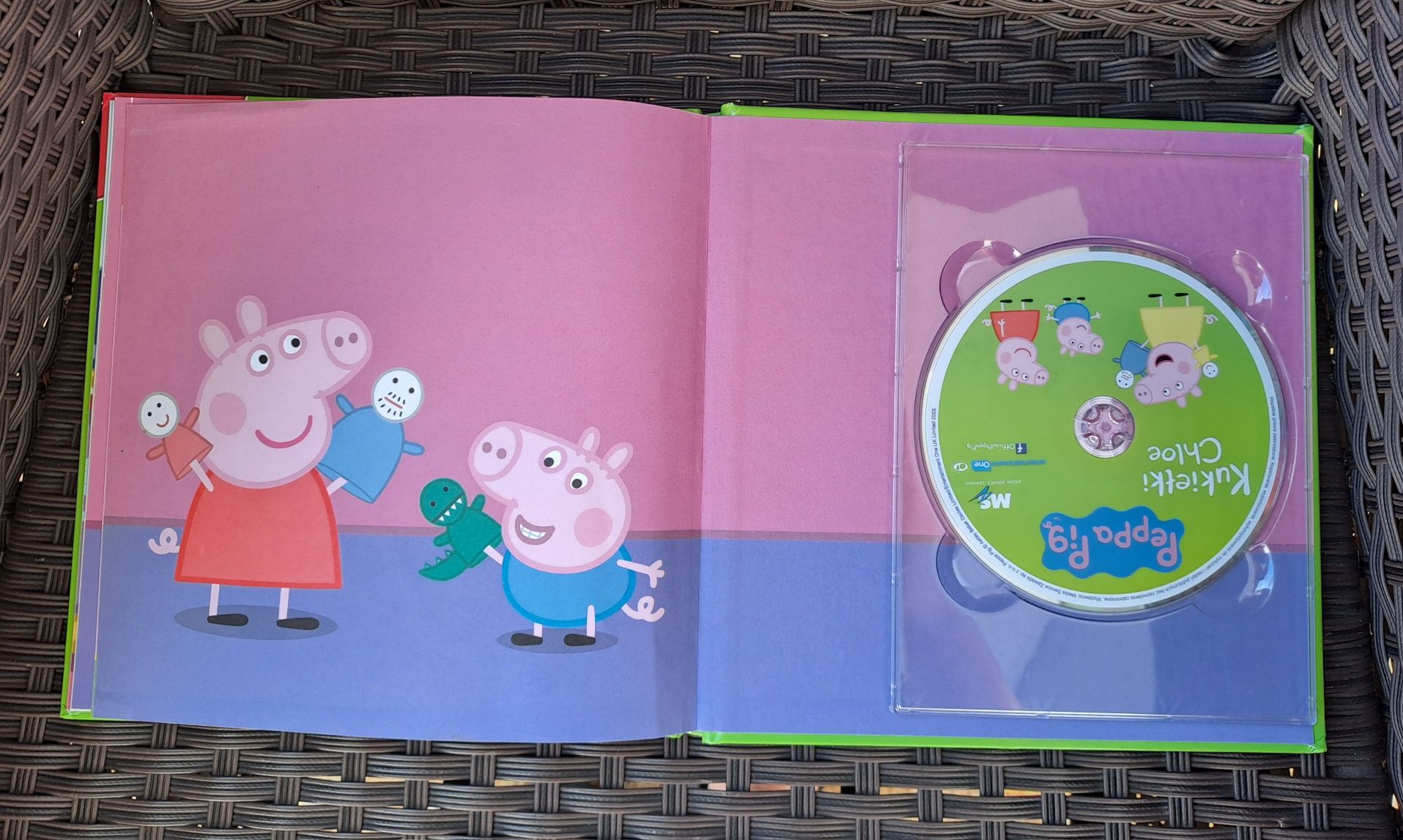 Kukiełki Chloe Peppa Pig + płyta DVD