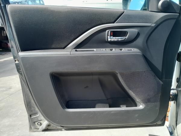 Forra porta / quartela frente esquerda MAZDA 5 (CW)