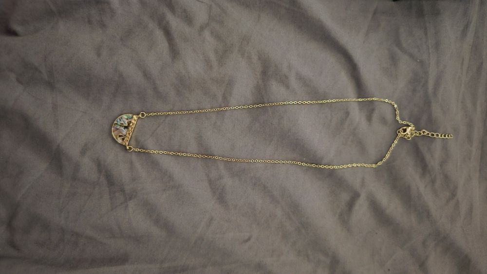 Naszyjnik z masą perłową