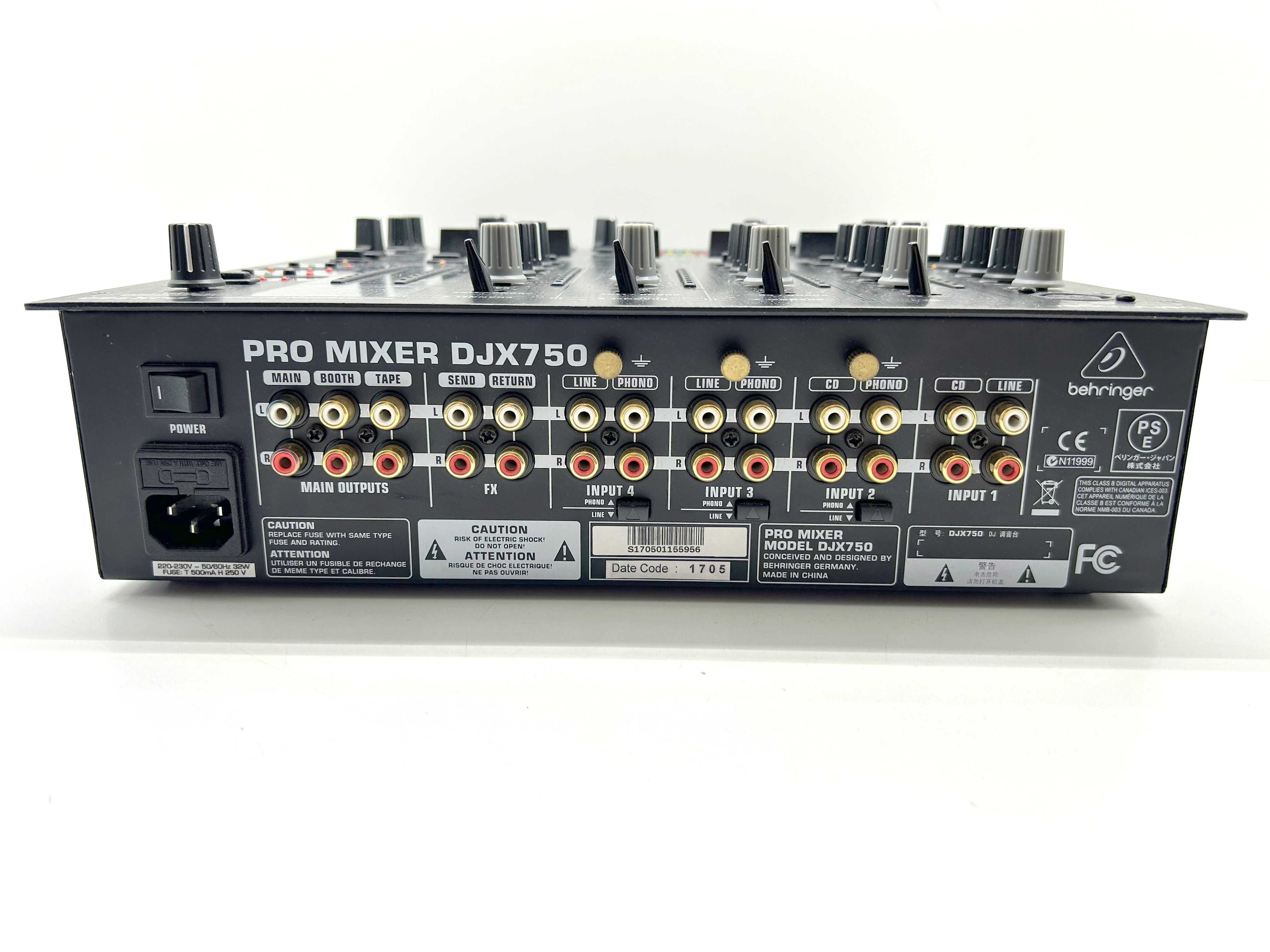 Pro Mixer Behringer DJX750