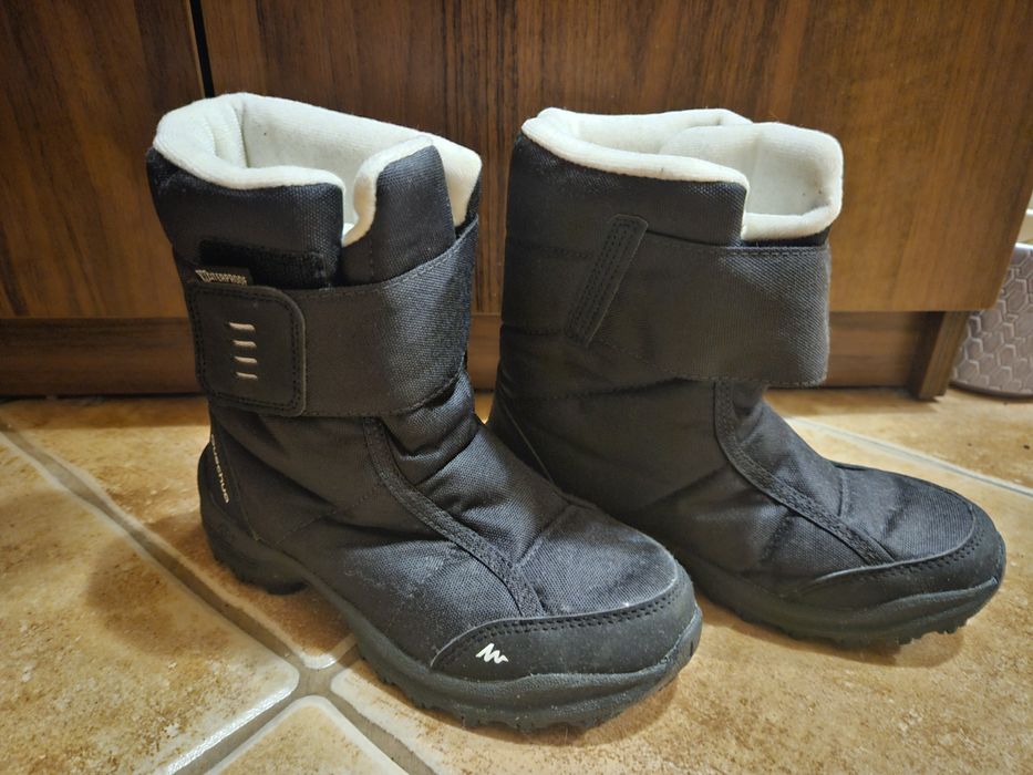 Buty zimowe śniegowce turystyczne decathlon quechua rozm 34