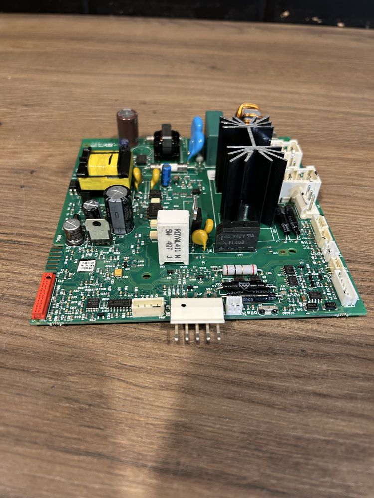 Saeco Syntia Cappuccino SUP037DRJ płyta główna elektronika