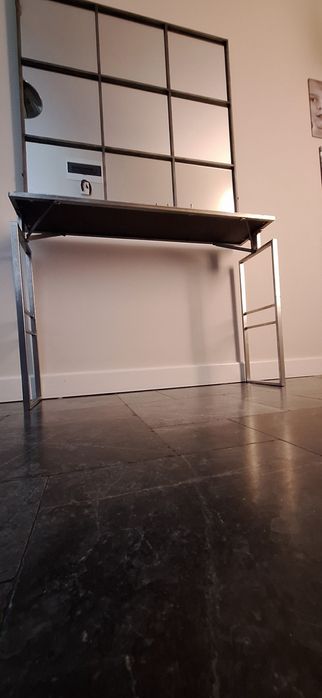 Lustro loftowe z konsolą