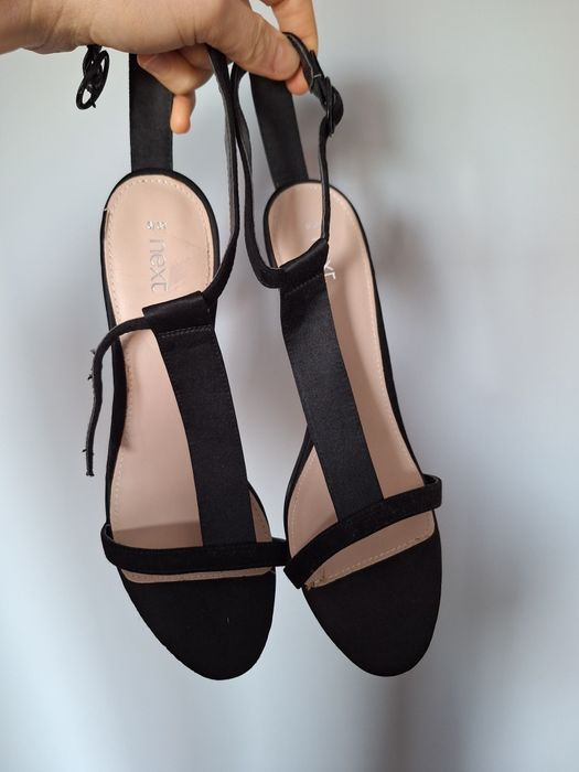 Piękne szpilki next