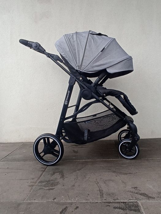 Wózek spacerowy KinderKraft szary