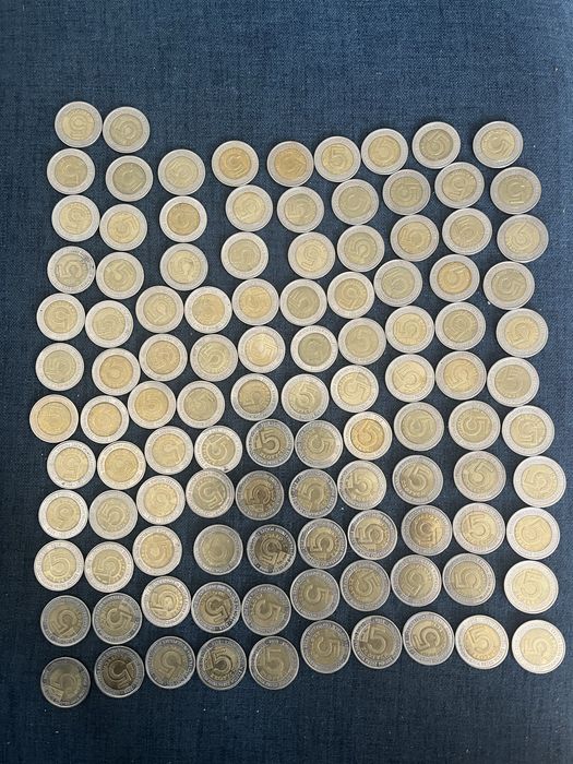 Moneta 100 lecie. Zestaw monet 5 zł odzyskanie niepodleglości