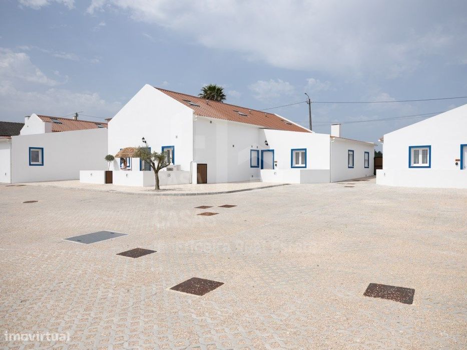 Arrenda Moradia T1 - Ericeira 14 km, A Casa das Casas