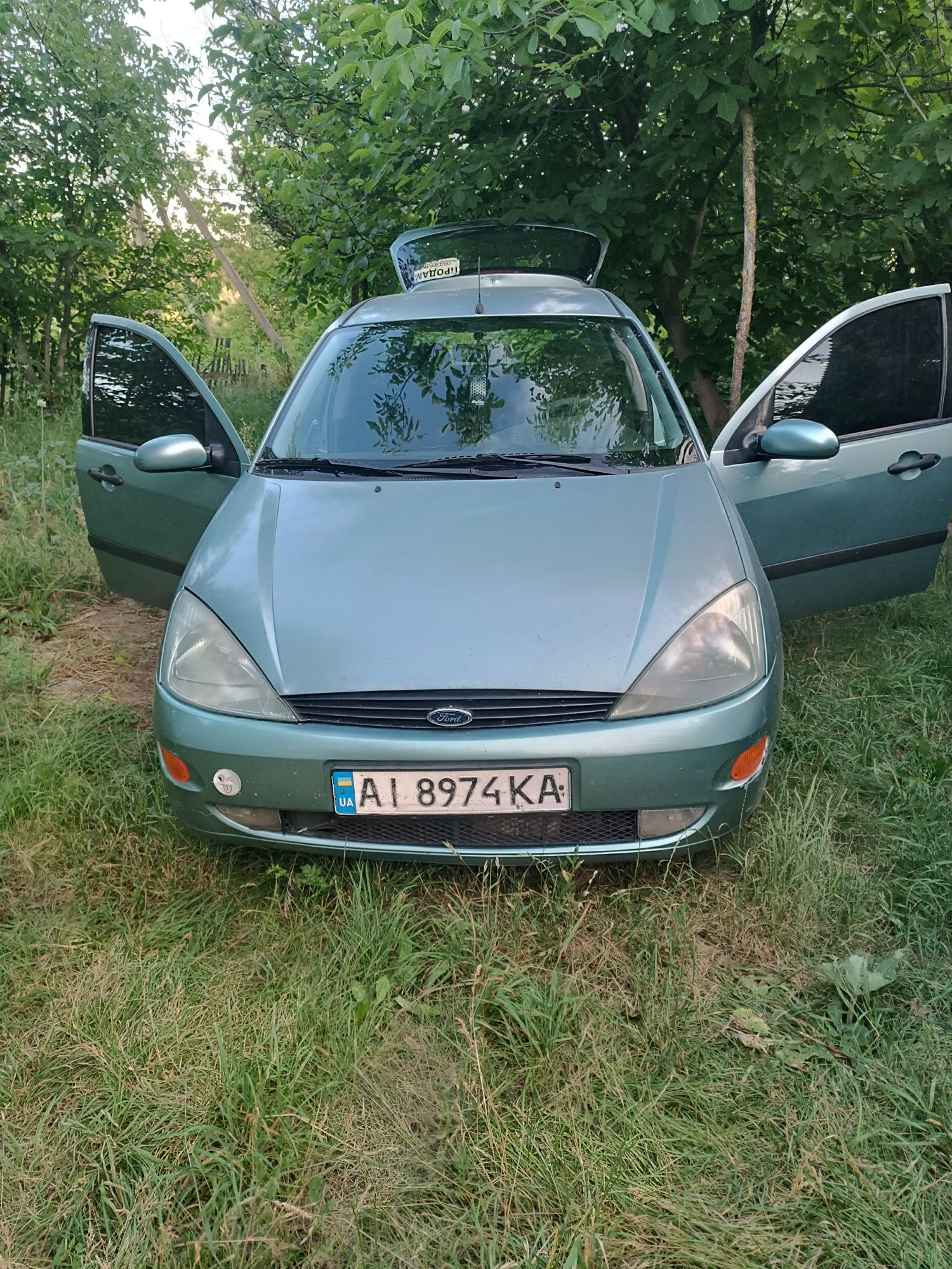 Ford focus 1999 і ford focus 2001