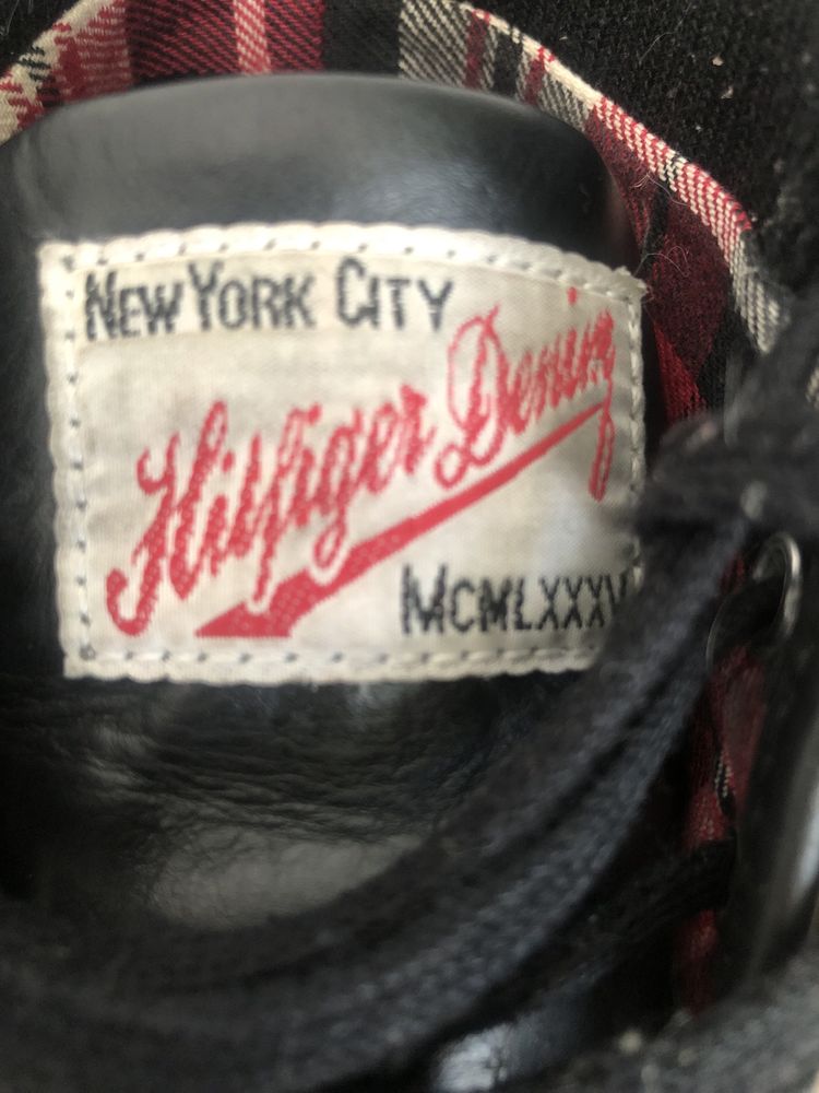 Czarne trampki tommy hilfiger