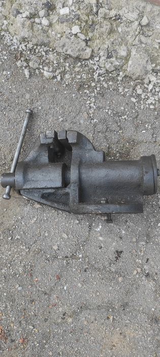 Слесарные тиски!